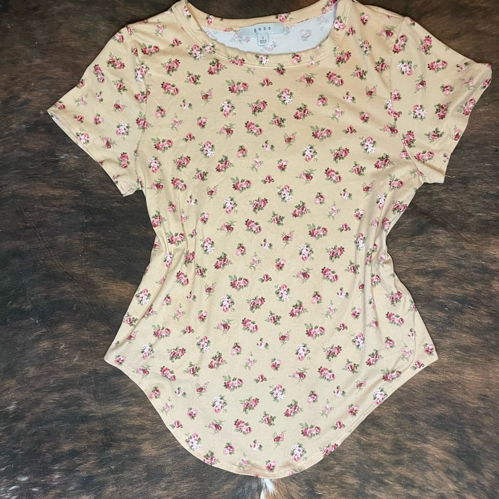 Floral Print Beige Top- Size small